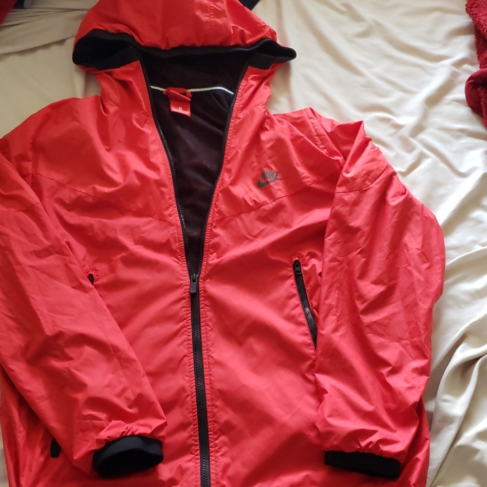 Nike windbreaker